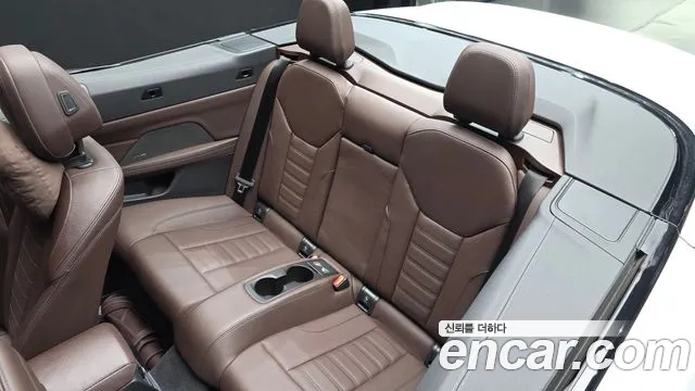 BMW 4 Series G22 — Фото автомобиля 16