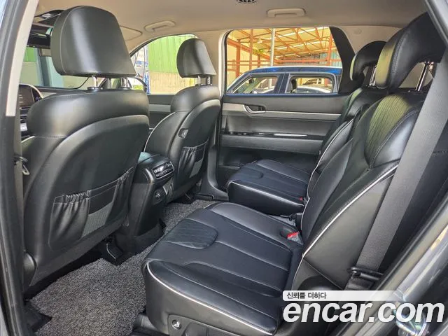 Hyundai Palisade Palisade Дизель 2.2 2WD — Фото автомобиля 9