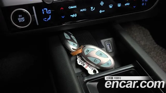 Hyundai Ioniq 6 — Фото автомобиля 21