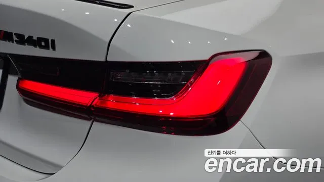 BMW 3 Series — Фото автомобиля 8