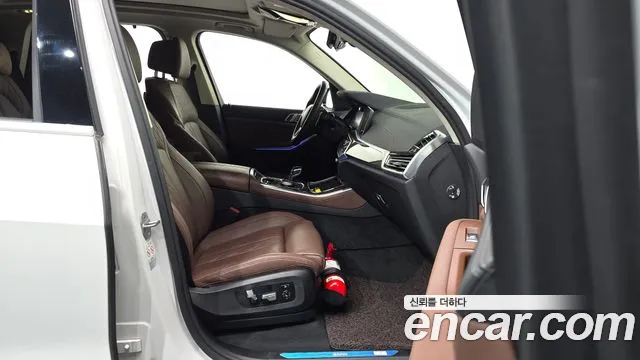 BMW X5 — Фото автомобиля 10