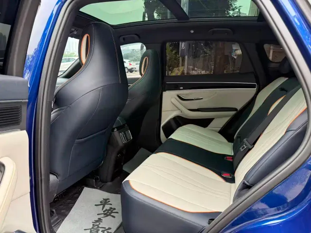 BYD Song PLUS — Фото автомобиля 5
