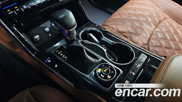 Kia Mohave The Master — Фото автомобиля 12