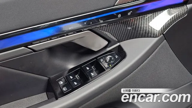 BMW M5 G90 — Фото автомобиля 30