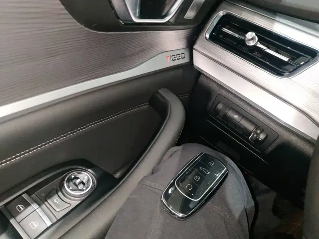 Chery Tiggo 8 — Фото автомобиля 8