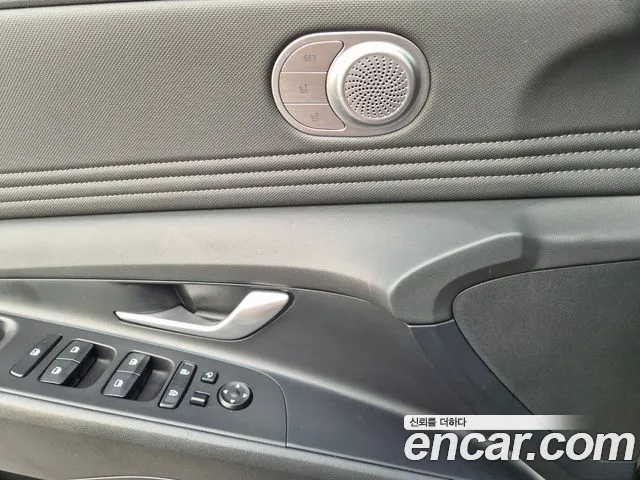 Hyundai Avante CN7 — Фото автомобиля 13