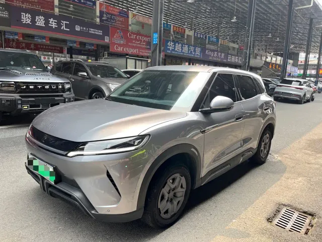 Фотография автомобиля — BYD Yuan UP
