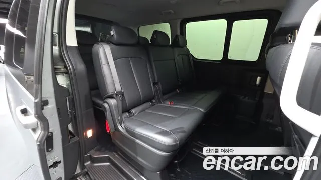 Hyundai Staria — Фото автомобиля 18