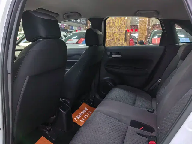 Honda Fit — Фото автомобиля 4