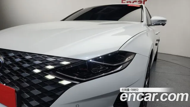 Hyundai Grandeur Новый Grandeur IG — Фото автомобиля 17