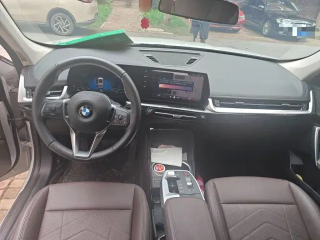 BMW X1 — Фото автомобиля 5