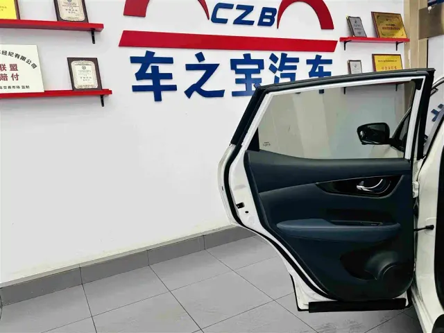 Nissan Qashqai — Фото автомобиля 24