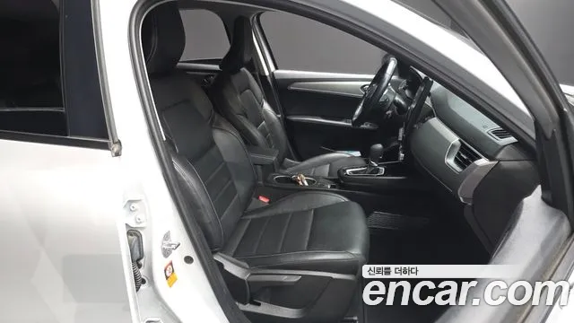 Renault Korea XM3 — Фото автомобиля 11