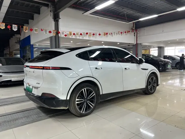 Xpeng G6 — Фото автомобиля 8