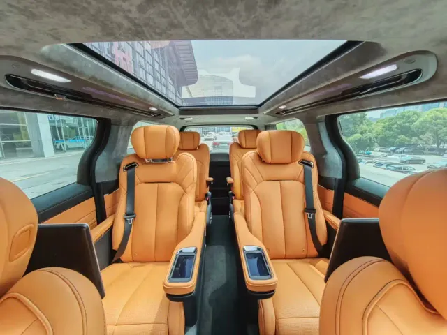 Geely Yizhen L380 — Фото автомобиля 10