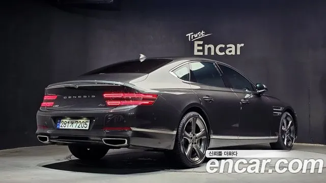 Genesis G80 Бензин 3.5 турбо AWD — Фото автомобиля 2