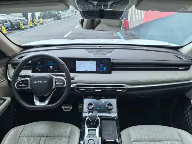 Jetour X70 — Фото автомобиля 7