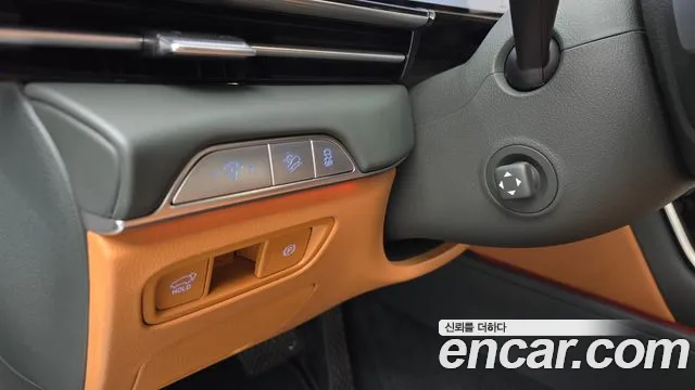Genesis GV80 — Фото автомобиля 28