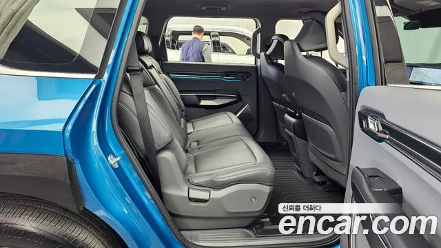 Kia EV9 — Фото автомобиля 12