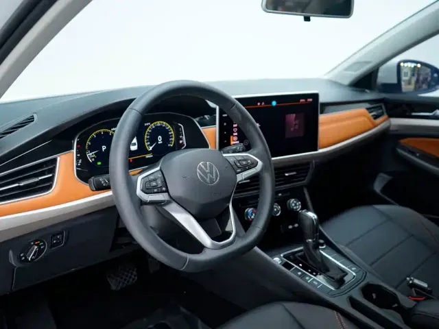 Volkswagen Bora — Фото автомобиля 14