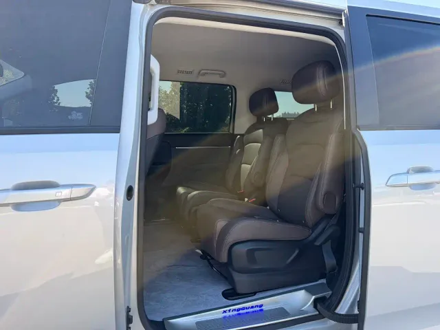 Wuling Starlight 730 — Фото автомобиля 9