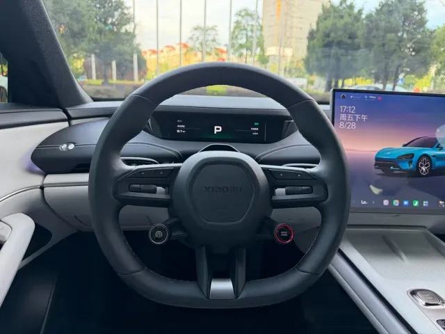 Xiaomi SU7 — Фото автомобиля 18