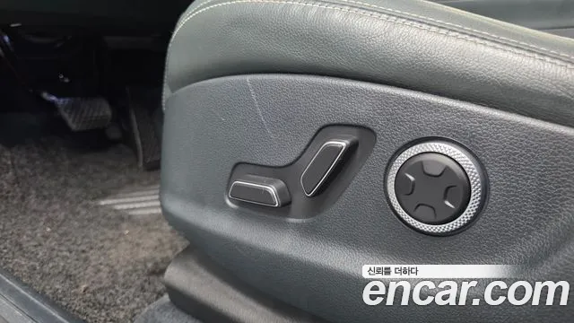 Genesis GV70 Electrified GV70 — Фото автомобиля 24