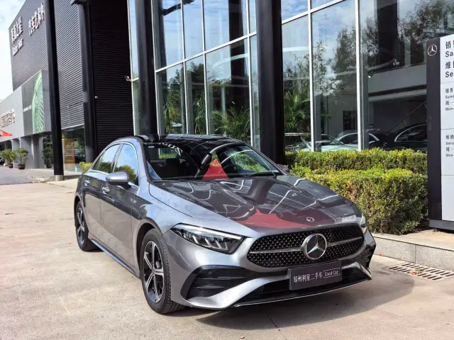 Mercedes-Benz A-Class — Фото автомобиля 2