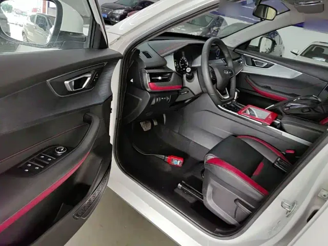 Chery Tiggo 5x — Фото автомобиля 15