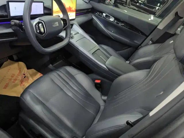 Geely Galaxy E5 — Фото автомобиля 9