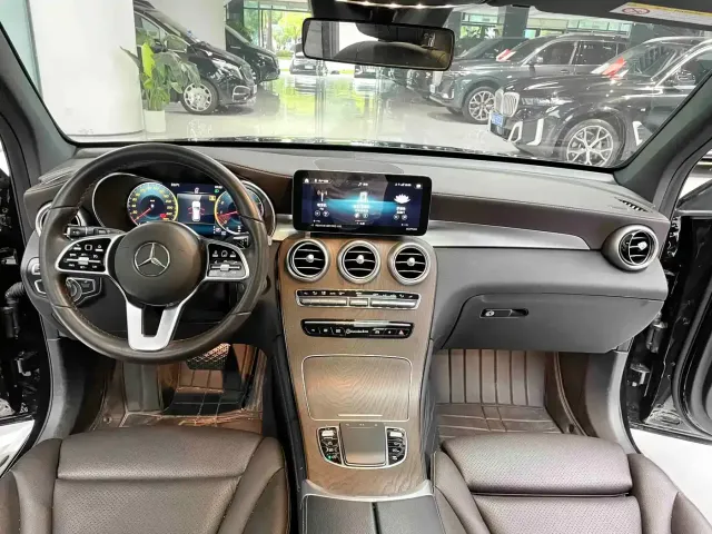 Mercedes-Benz GLC-Class — Фото автомобиля 4