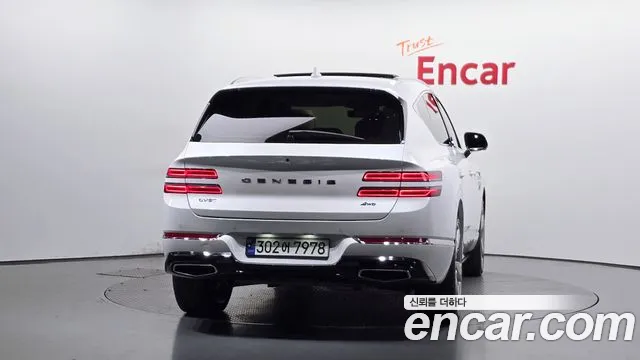Genesis GV80 — Фото автомобиля 3