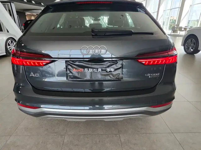 Audi A6 — Фото автомобиля 5