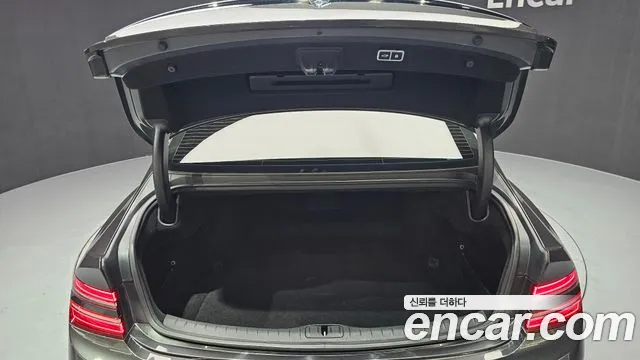 Genesis G80 Бензин 2.5 турбо 2WD — Фото автомобиля 20