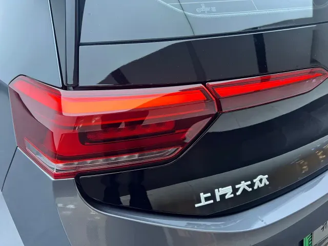 Volkswagen ID.3 — Фото автомобиля 25