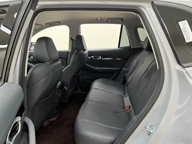 Geely Galaxy E5 — Фото автомобиля 16
