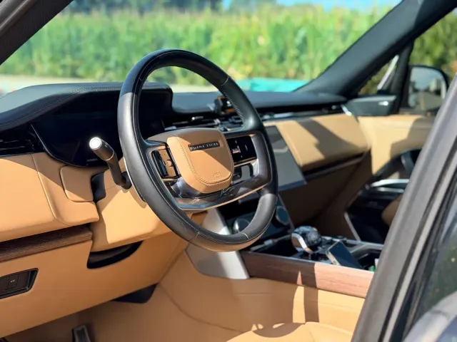 Land Rover Range Rover — Фото автомобиля 6