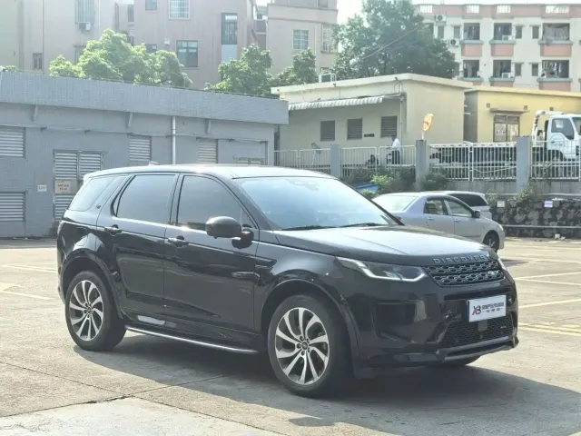Land Rover Discovery Sport — Фото автомобиля 2