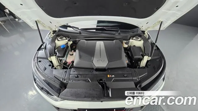 Kia EV6 — Фото автомобиля 6