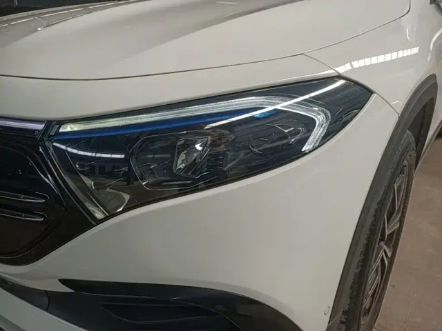 Mercedes-Benz EQB — Фото автомобиля 23