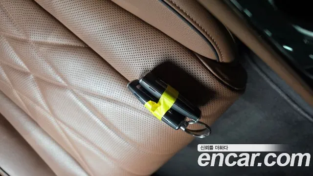 Genesis G80 RG3 — Фото автомобиля 27