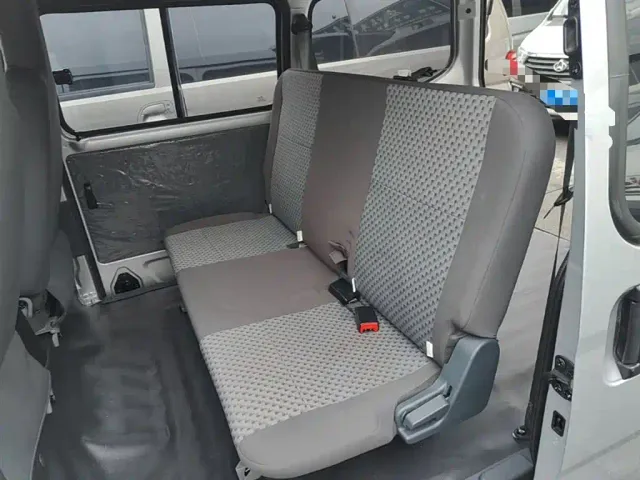 Wuling Zhiguang — Фото автомобиля 16