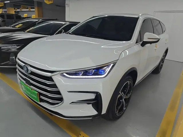 Фотография автомобиля — BYD Tang