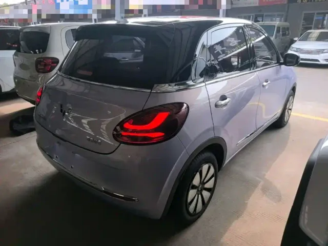 Wuling Bingo — Фото автомобиля 6