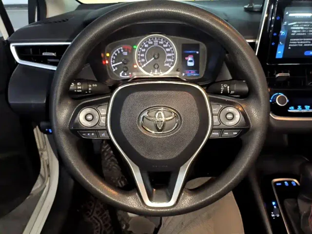 Toyota Corolla — Фото автомобиля 6
