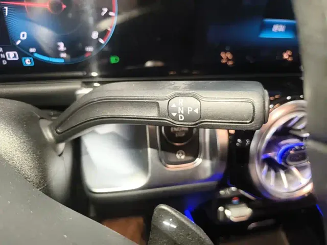 Mercedes-Benz GLB-Class — Фото автомобиля 13