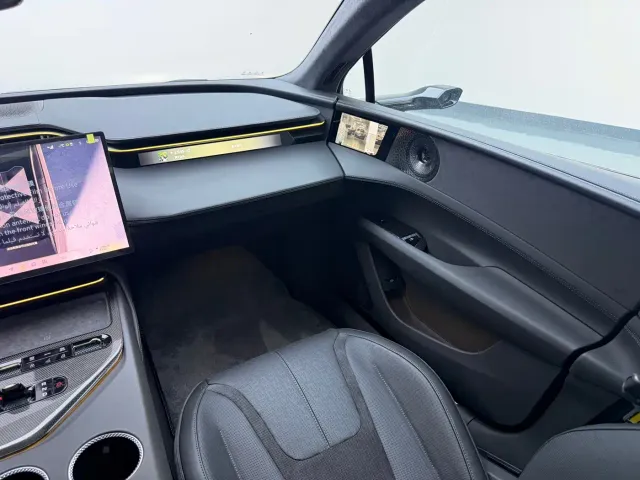 Lotus Emeya — Фото автомобиля 26