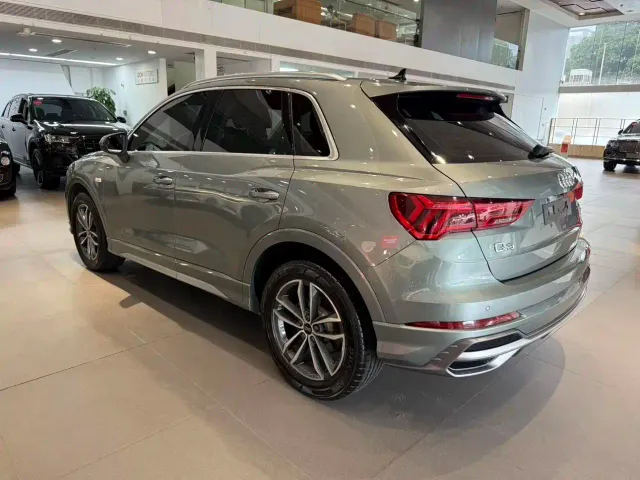 Audi Q3 — Фото автомобиля 6