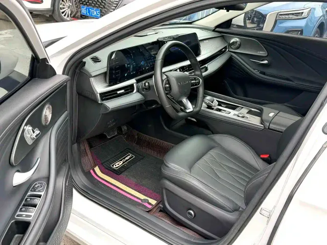 Chery Arrizo 8 — Фото автомобиля 4