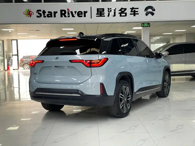 Nio ES6 — Фото автомобиля 5